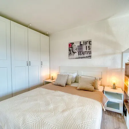 Haus Schoene Aussicht, App 2sb109 Apartment *
